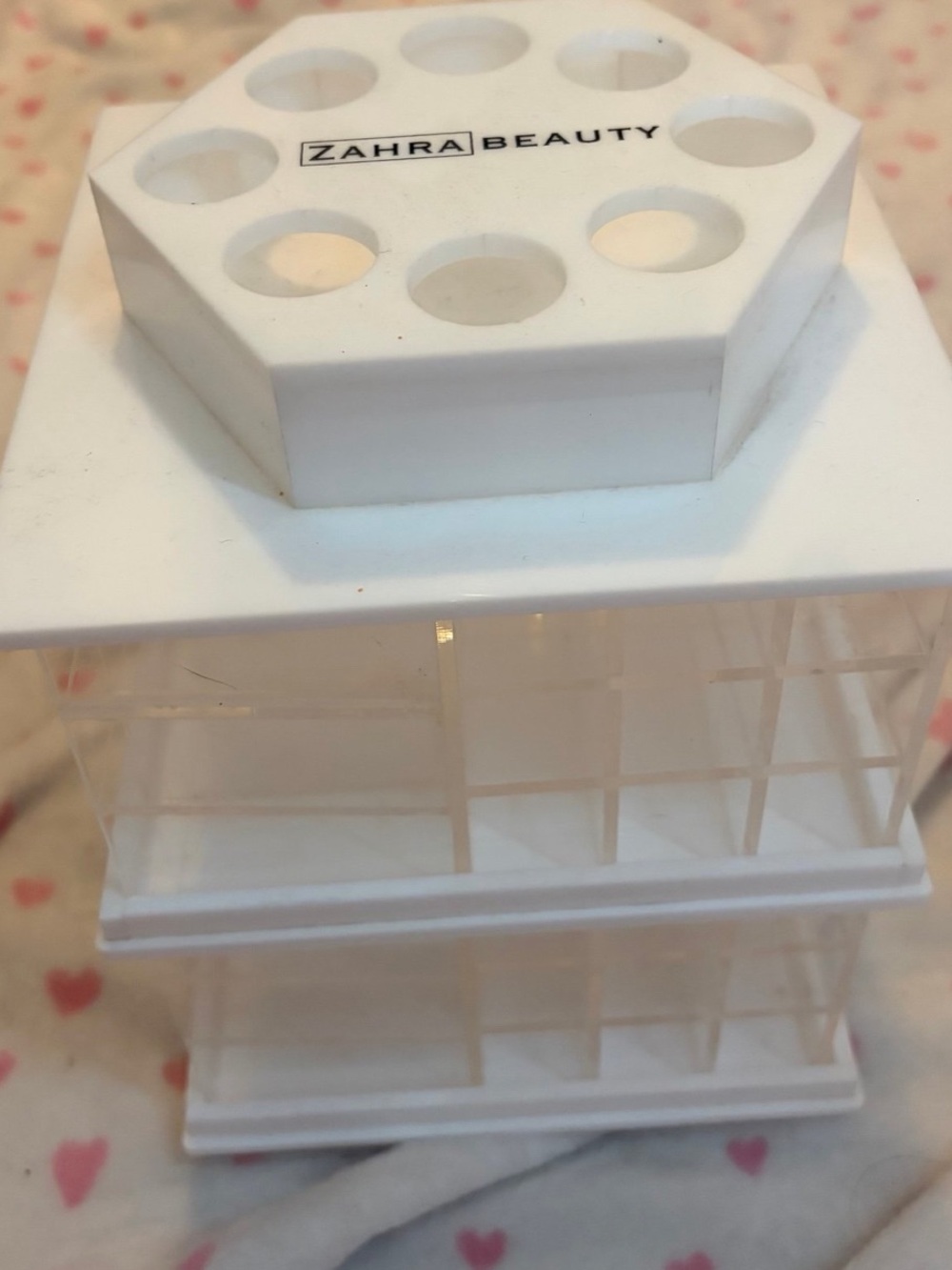 Zahra Beauty Spinning Lipstick Tower